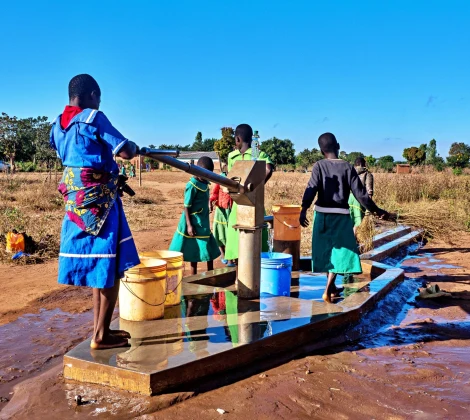 Titelbild zu Malawi: Jeder Tropfen zählt